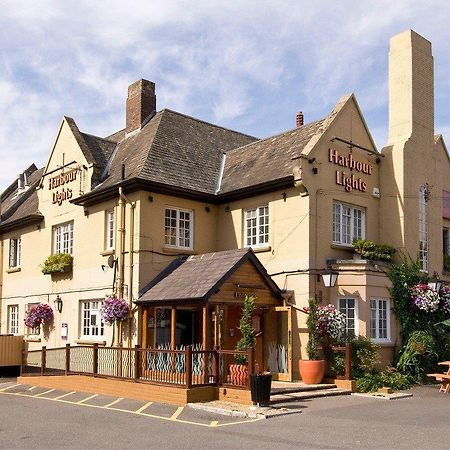 Premier Inn Portsmouth North Harbour Bagian luar foto